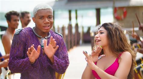 Tulsi Kumar and KiDi Get Playful in Kerala for ‘Shut Up’ Video.